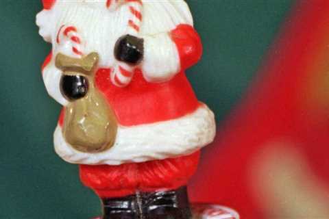 What You Can Find in Santa Claus CollectionsRead More