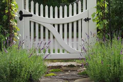 Choosing a Garden Gate Design