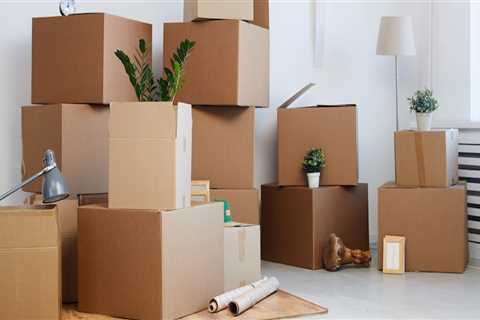 What should a moving estimate include?