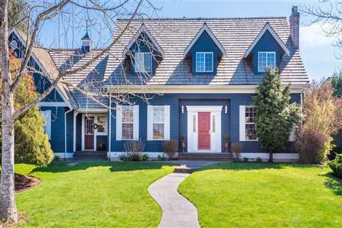 Does painting the outside of your house add value?