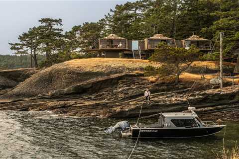The Tide Turns for a Trio of Prefab Pod Houses in the San Juan Islands