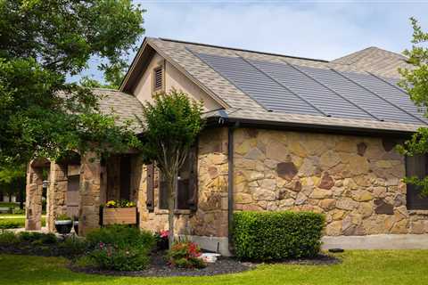 After the 2021 Winter Storm, a Texas Homeowner Transformed Their Stone Ranch Into a Solar Powerhouse