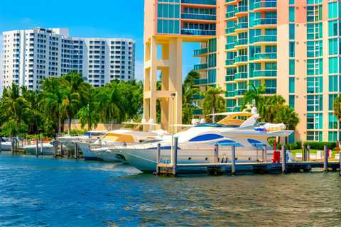 Navigating Aventuras Waterfront Real Estate: Trends Prices and Investment Opportunities