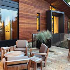 A Guide to Wood Siding Options for Outdoor Living Spaces