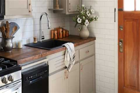 Painting Cabinets Instead of Replacing Them: A Budget-Friendly Home Renovation Idea