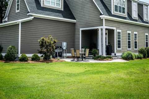 Maximize Curb Appeal With A Residential Roofer In Gainesville VA Before You Sell House