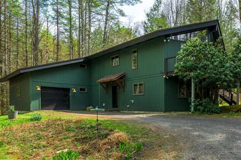 For $849K, You Can Score a Spruced-Up Cabin in the Berkshires
