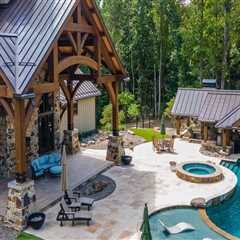 Building To Last: The Impact Of A Roofing Company On Timber Frame Houses In Deerfield Beach