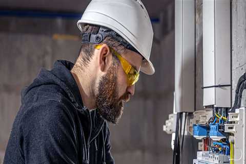 Home Building In Bend, OR: The Critical Role Of A Licensed Electrical Contractor