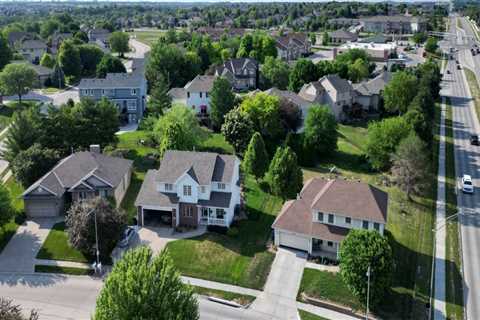 The Impact of Median Household Income on Real Estate in Douglas County, NE