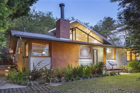 The Bel Air Home of a Famed Sculptor Seeks $1.8M After a Radical Reinvention