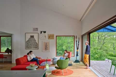 This Rhode Island Home Is Fully Electric—and So Are Its Owners’ Tastes