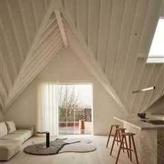 A Sculptural Ceiling Brings Oscar-Worthy Levels of Drama to This Reworked London Flat