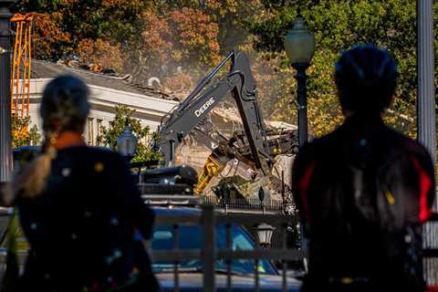 Is Trump’s White House Immune to the Construction Crisis?